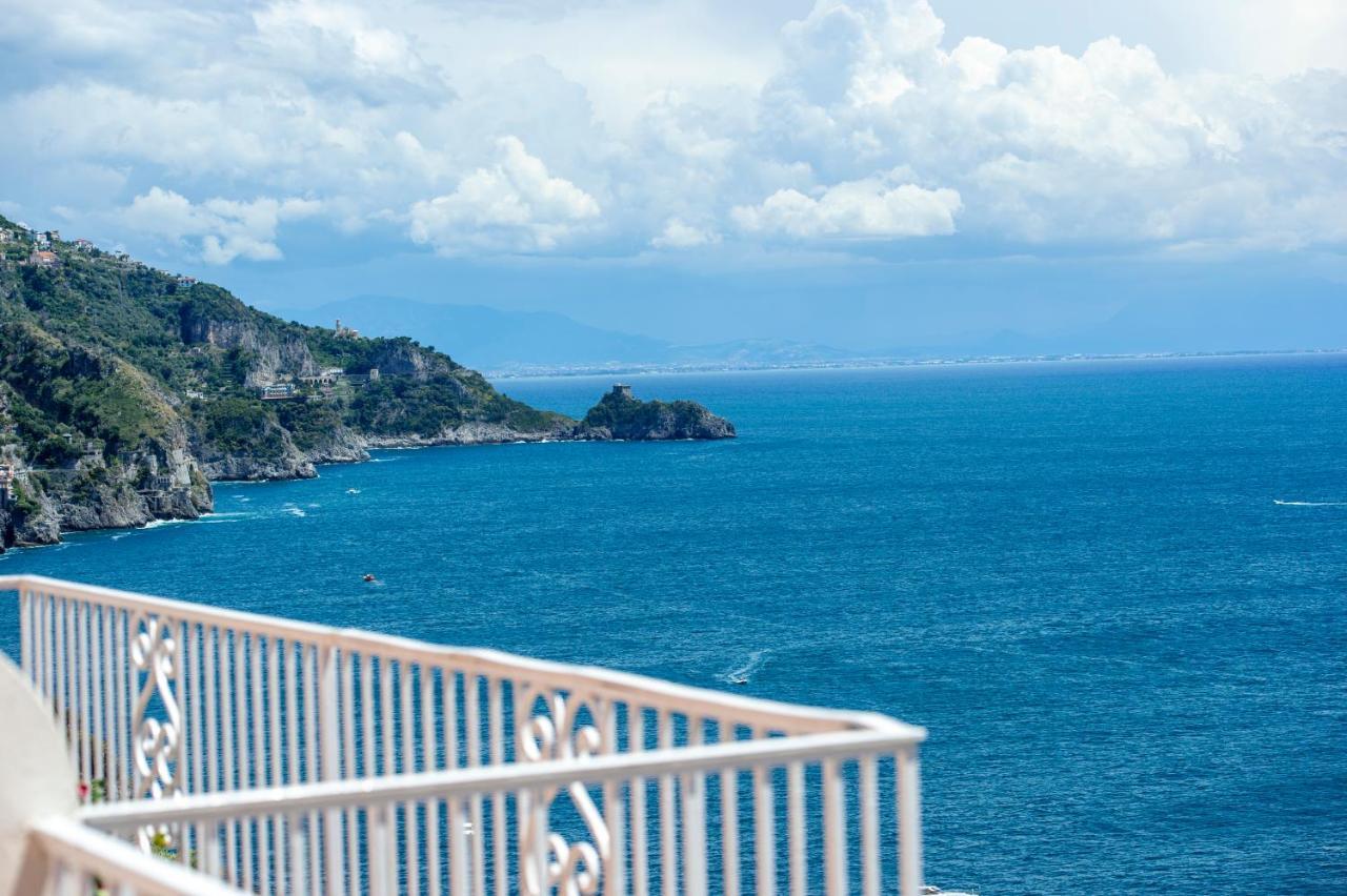 Open Gate Hotel ปรายาโน ภายนอก รูปภาพ